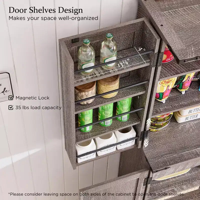 Garde-manger de cuisine de ferme avec portes de grange et étagères réglables, armoire de rangement, placard en bois rustique pour la cuisine