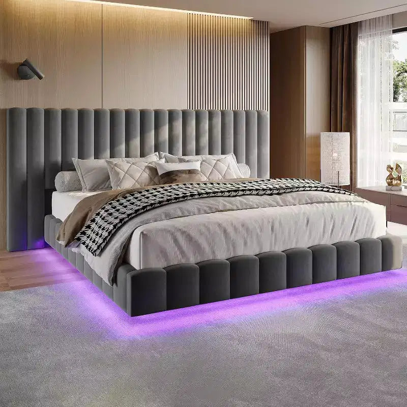 Lit plateforme rembourré avec lumières LED, design flottant, support à lattes solides