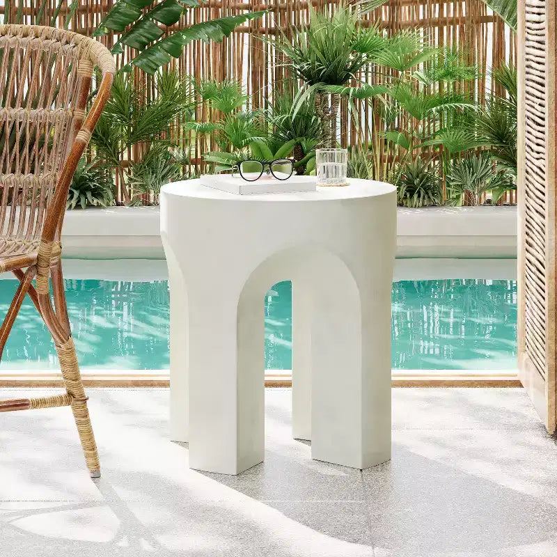Outdoor Round Top Side Table, Living Room Accent Table, Lightweight Concrete, White